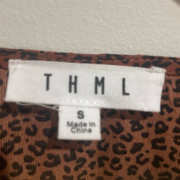 THML Animal Leopard Print Wrap Ruffle Blouse Women's Small - Picture 6 of 8